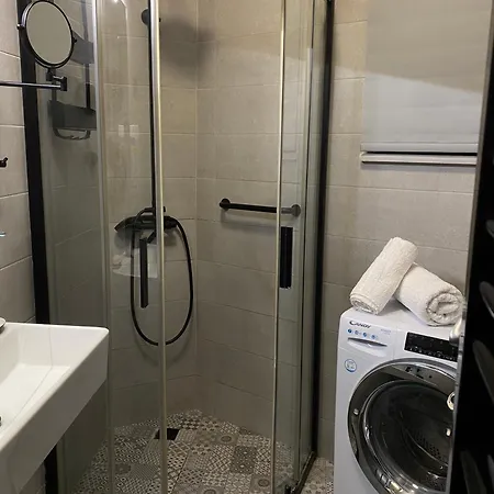 Sylvie Comfort Living *