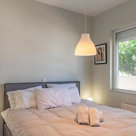 Sylvie Comfort Living *